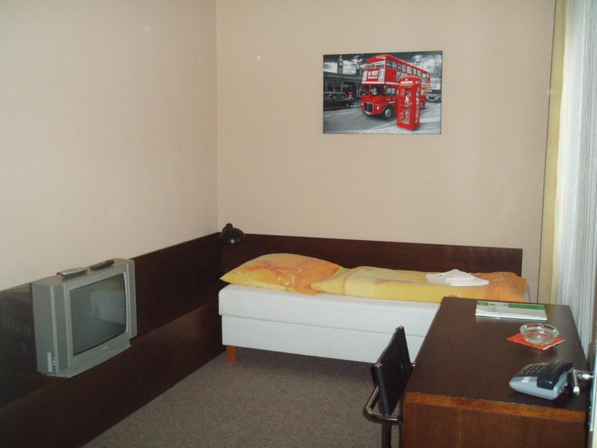 Hotel Bila Ruze Брно Екстер'єр фото