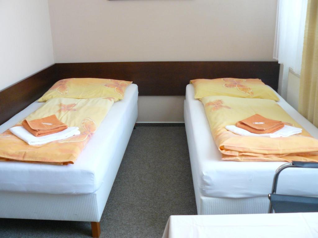 Hotel Bila Ruze Брно Номер фото
