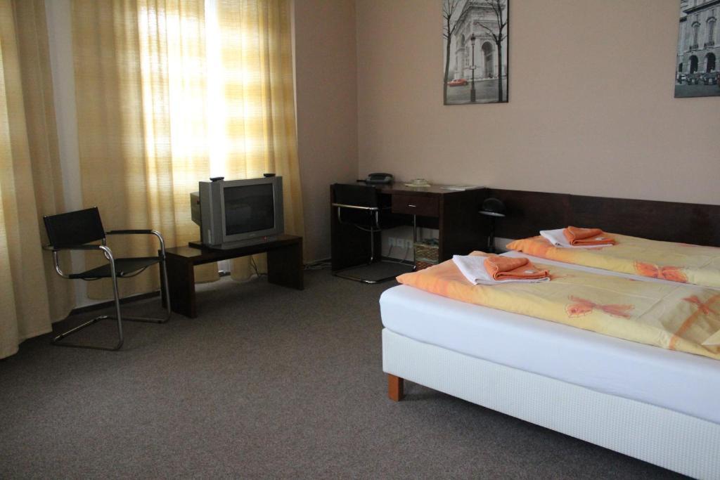 Hotel Bila Ruze Брно Екстер'єр фото